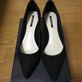 ザラ(ZARA)のzara ローヒールパンプス(ハイヒール/パンプス)