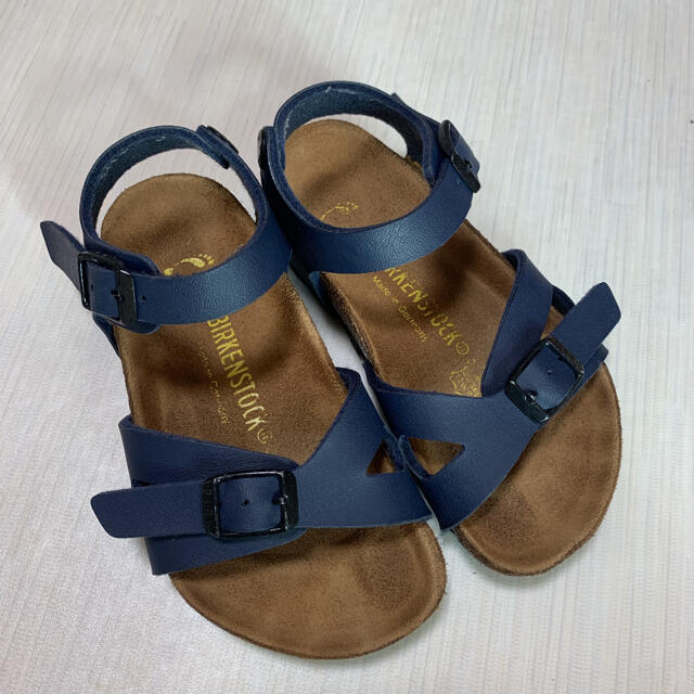 BIRKENSTOCK(ビルケンシュトック)のビルケンシュトック サンダル　キッズ　16cm キッズ/ベビー/マタニティのキッズ靴/シューズ(15cm~)(サンダル)の商品写真