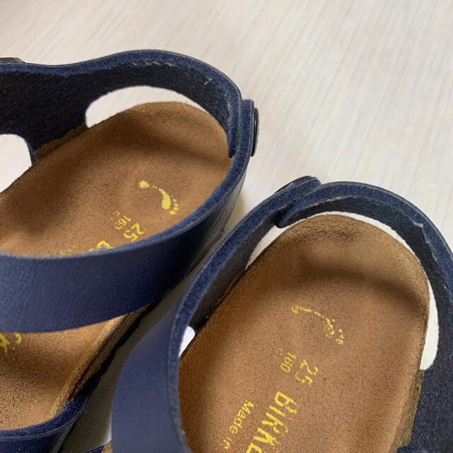 BIRKENSTOCK(ビルケンシュトック)のビルケンシュトック サンダル　キッズ　16cm キッズ/ベビー/マタニティのキッズ靴/シューズ(15cm~)(サンダル)の商品写真