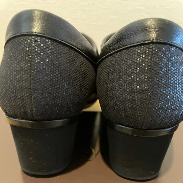 銀座　YOSHINOYA  ウオーキングシューズ　25cm レディースの靴/シューズ(ハイヒール/パンプス)の商品写真