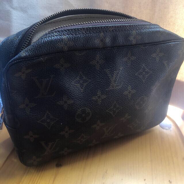 LOUIS VUITTON(ルイヴィトン)のLOUIS VUITTON  メイクポーチ レディースのファッション小物(ポーチ)の商品写真