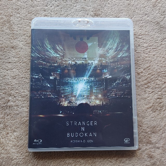 STRANGER　IN　BUDOKAN Blu-ray星野源 エンタメ/ホビーのDVD/ブルーレイ(ミュージック)の商品写真