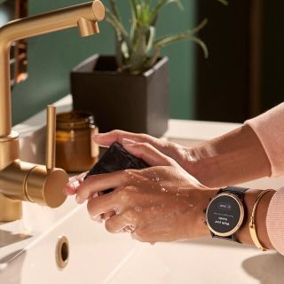 フォッシル(FOSSIL)の本日限定値下げフォッシル　スマートウォッチ(腕時計(デジタル))