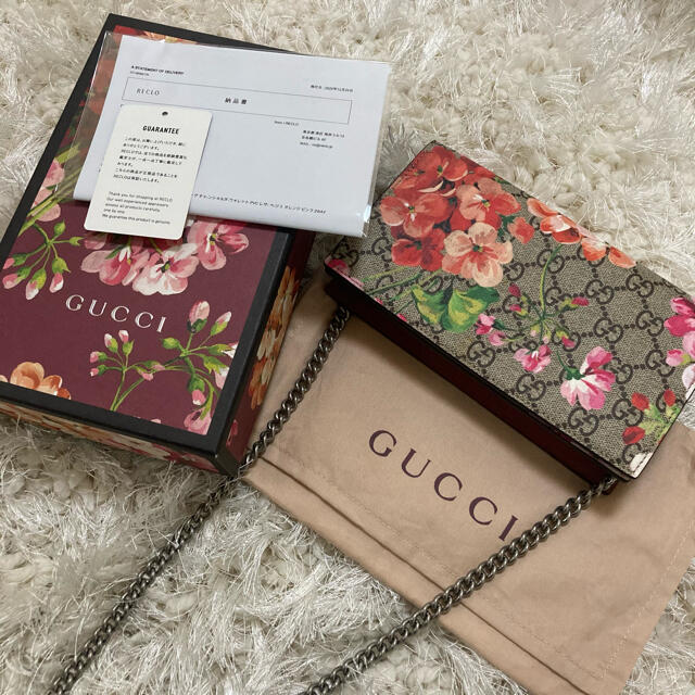 Gucci(グッチ)のGUCCI ショルダーバッグ　ブルームス　花柄　ピンク レディースのバッグ(ショルダーバッグ)の商品写真