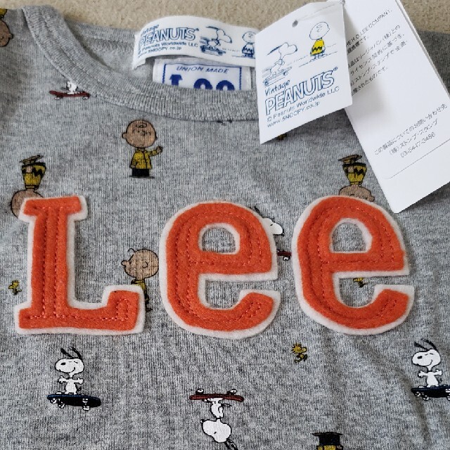 Lee(リー)のLee スヌーピー　コラボ　Tシャツ　90cm　キッズ　ベビー キッズ/ベビー/マタニティのキッズ服男の子用(90cm~)(Tシャツ/カットソー)の商品写真