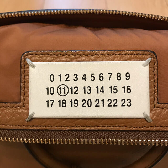 マルジェラ5AC キャメル希少なゴールド金具 - 2