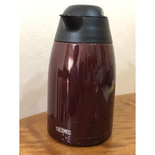 サーモス(THERMOS)の送料無料　中古　サーモス ステンレスポット 1.5ℓ ホットもアイスOK (調理道具/製菓道具)