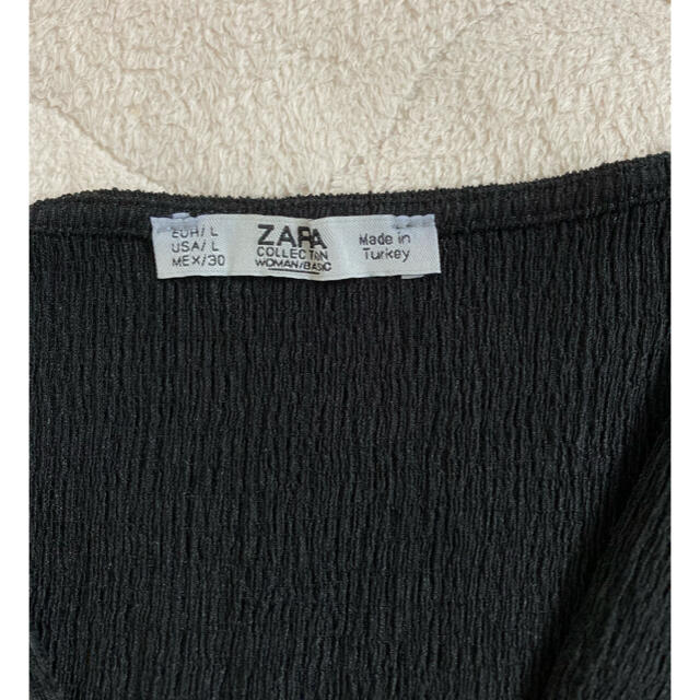 ZARA(ザラ)のザラ　トップス レディースのトップス(Tシャツ(半袖/袖なし))の商品写真