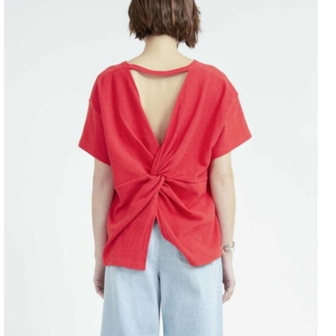 JOHNBULL(ジョンブル)の未使用 ジョンブル 日本製 スラブツイストプルオーバーTシャツ 赤 カットソー レディースのトップス(カットソー(半袖/袖なし))の商品写真