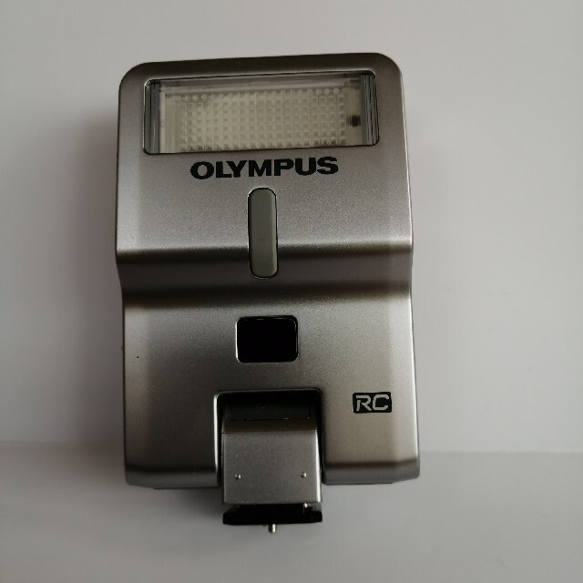 OLYMPUS(オリンパス)のOLYMPUS FL-300R スマホ/家電/カメラのカメラ(ストロボ/照明)の商品写真