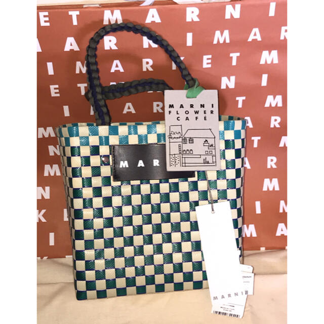 バッグMARNI マルニ　フラワーカフェ　ワンハンドルバッグ　ピクニックバッグ