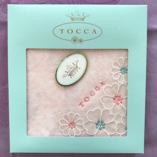 TOCCA(トッカ)のMika様専用　TOCCAトッカ・ハンドタオル レディースのファッション小物(ハンカチ)の商品写真