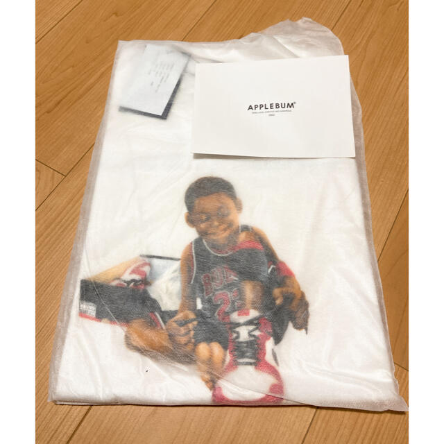 APPLEBUM(アップルバム)の【GW 送料込み】APPLEBUM AJ CHICAGO BOY Tee  メンズのトップス(Tシャツ/カットソー(半袖/袖なし))の商品写真
