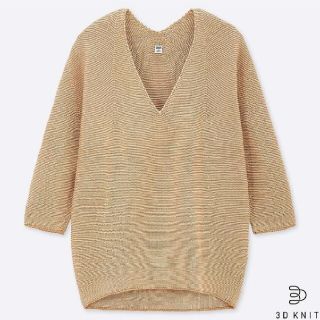 ユニクロ(UNIQLO)の3DコットンコクーンVネックセーター ユニクロ(カットソー(長袖/七分))