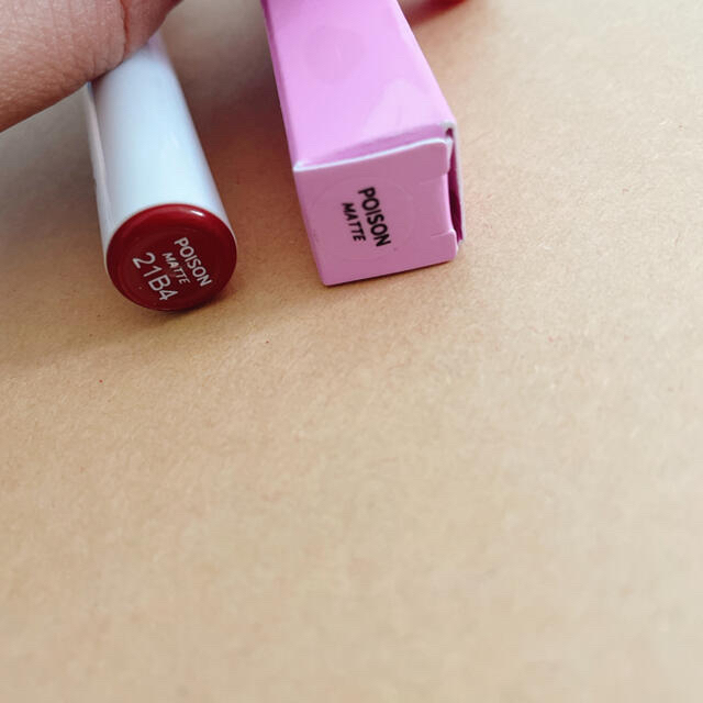 colourpop(カラーポップ)のカラーポップ　Lippie Stick Poison  コスメ/美容のベースメイク/化粧品(口紅)の商品写真