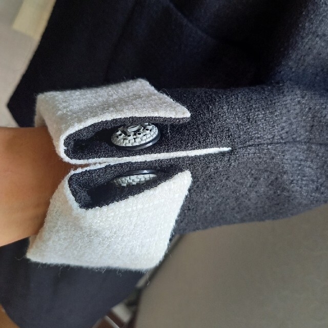 CHANEL - タグ付き新品 CHANEL2009年ジャケット&未使用ワンピース38の CHANEL - タグ付き新品 CHANEL2009年ジャケット&未使用ワンピース38の