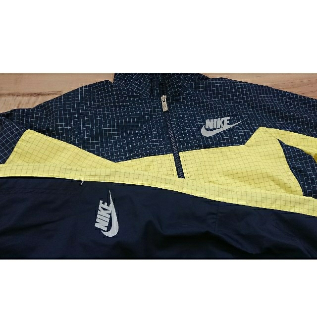 NIKE(ナイキ)のNIKEナイキ　ウィンドブレーカー上下２点セットS140cm キッズ/ベビー/マタニティのキッズ服男の子用(90cm~)(その他)の商品写真