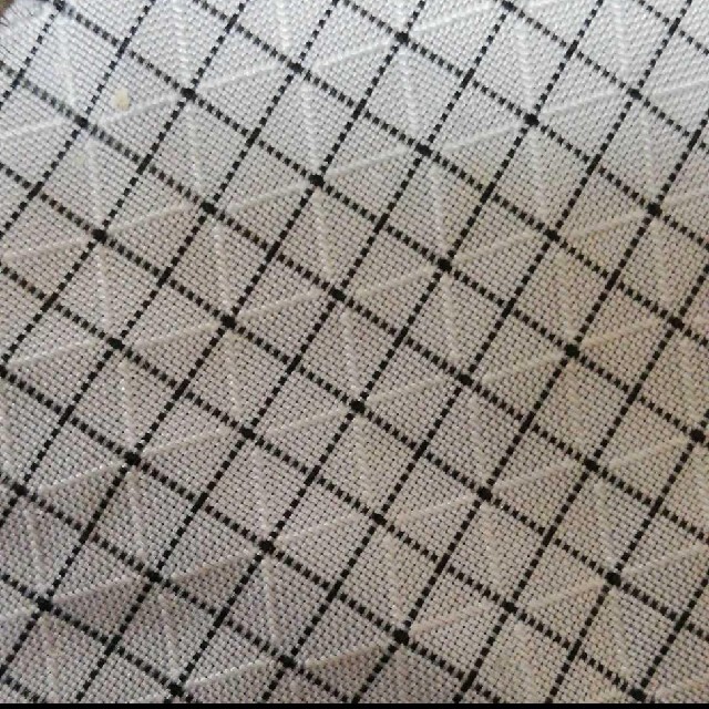THE NORTH FACE(ザノースフェイス)のダイニーマ Xグリッド生地　リップ生地　黒白210d程度　100×70センチ畳発 ハンドメイドの素材/材料(生地/糸)の商品写真