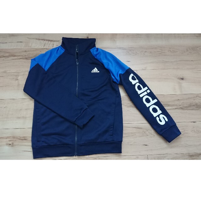 adidas(アディダス)のadidasアディダス　ジャージ上下２点セット150cm　運動会 キッズ/ベビー/マタニティのキッズ服男の子用(90cm~)(その他)の商品写真