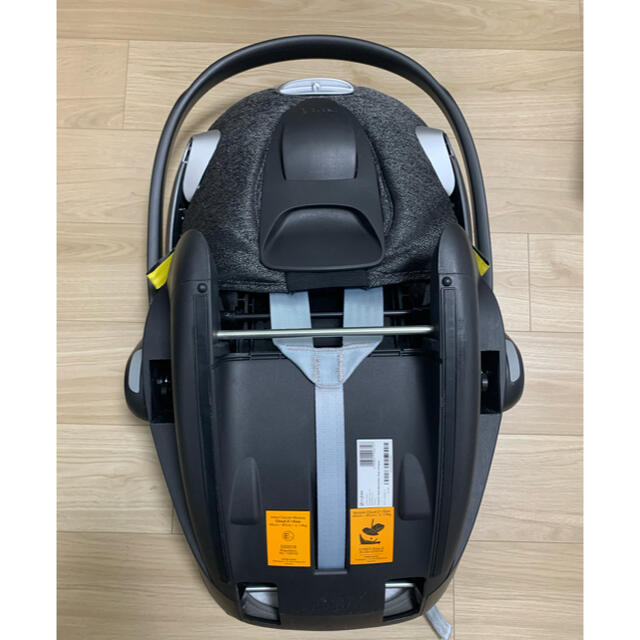 cybex(サイベックス)の【保証期間内】美品 サイベックス クラウドZ i-SIZE キッズ/ベビー/マタニティの外出/移動用品(自動車用チャイルドシート本体)の商品写真