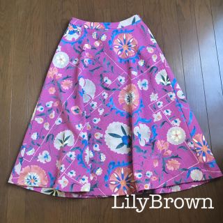 リリーブラウン(Lily Brown)のリリーブラウン LilyBrown 花柄 フレアロングスカート(ロングスカート)