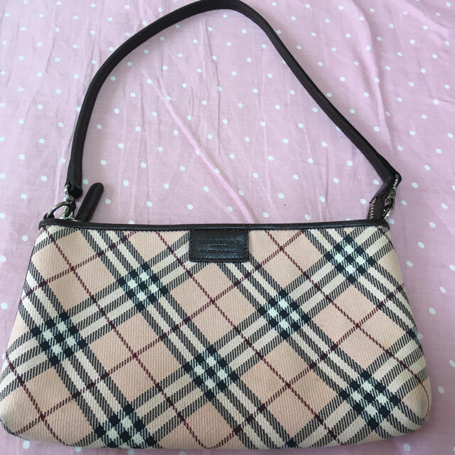 BURBERRY BLUE LABEL(バーバリーブルーレーベル)の最終値下げ！BURBERY BLUE LABEL レディースのバッグ(ショルダーバッグ)の商品写真