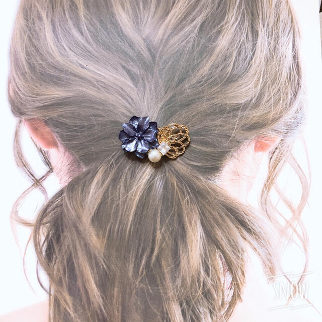 キラキラポニーフック ハンドメイドのアクセサリー(ヘアアクセサリー)の商品写真