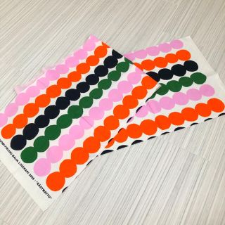 マリメッコ(marimekko)のマリメッコ　生地　ラシイマット(生地/糸)