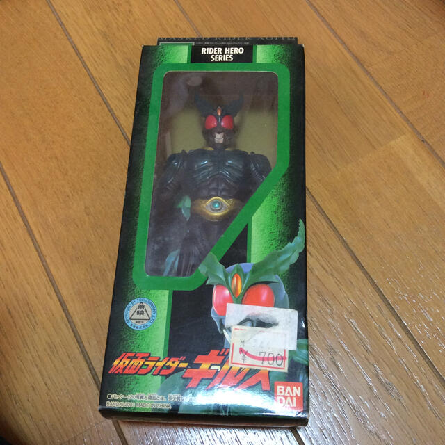 新品未開封 仮面ライダーギルスフィギュア