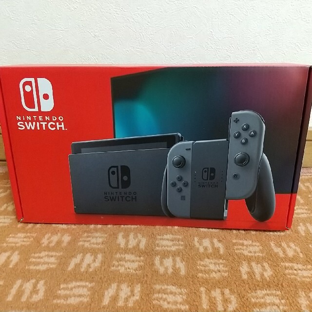 Nintendo Switch(ニンテンドースイッチ)の新品未開封 nintendo switch グレー エンタメ/ホビーのゲームソフト/ゲーム機本体(家庭用ゲーム機本体)の商品写真