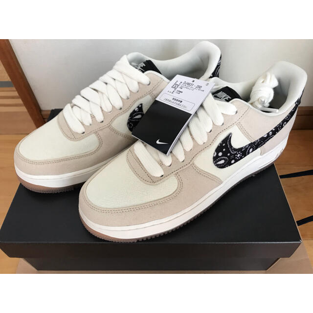 スニーカーNIKE AIR FORCE 1 07 LV8 ペイズリー 27.0cm 新品