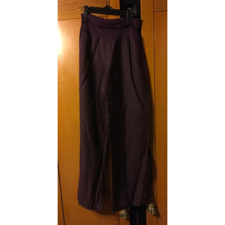 アメリカンイーグル(American Eagle)の新品 DARK PURPLE LINEN PANTS (カジュアルパンツ)