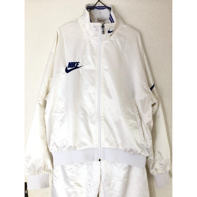 NIKE 90´s 銀タグ【希少✨お買得】ナイロンジャージ セットアップ NIKE 90´s 銀タグ【希少✨お買得】ナイロンジャージ セットアップ