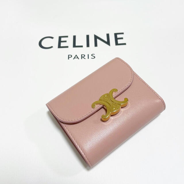 新品完売カラー CELINE セリーヌ トリオンフ 財布 ヴィンテージピンク | フリマアプリ ラクマ