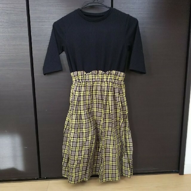 GU(ジーユー)のGU GIRLS チェックコンビリブワンピース 140 キッズ/ベビー/マタニティのキッズ服女の子用(90cm~)(ワンピース)の商品写真