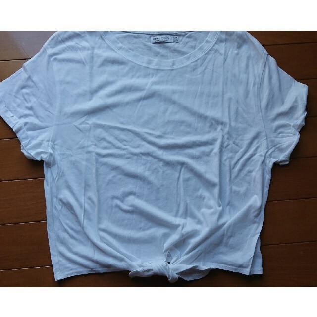 Bershka(ベルシュカ)の【Bershka】Ｔシャツ(3枚セット) レディースのトップス(Tシャツ(半袖/袖なし))の商品写真