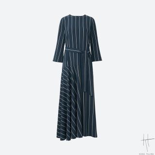 ユニクロ(UNIQLO)の【美品】UNIQLO HANA TAJIMA ワンピース(ロングワンピース/マキシワンピース)