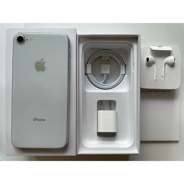 Apple(アップル)のIphone8(アイフォン8) フールセット、アクセサリー未使用新品SIMフリー スマホ/家電/カメラのスマートフォン/携帯電話(スマートフォン本体)の商品写真