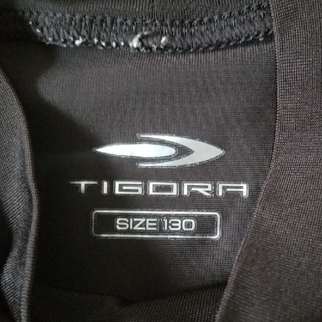 TIGORA(ティゴラ)のTIGORA　アンダーシャツ(長袖)130 スポーツ/アウトドアの野球(ウェア)の商品写真