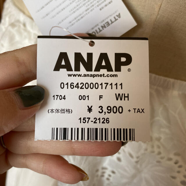 ANAP(アナップ)のコットンカットレースホルターワンピース　新品タグ付き レディースのワンピース(ひざ丈ワンピース)の商品写真