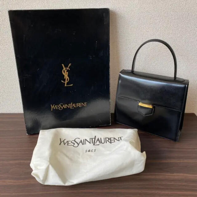 Yves Saint Laurent Beaute(イヴサンローランボーテ)のYSL ハンドバック　即決限定 レディースのバッグ(ハンドバッグ)の商品写真
