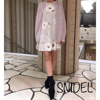 スナイデル(SNIDEL)のsnidel❤︎ブルームフラワーワンピース(ミニワンピース)