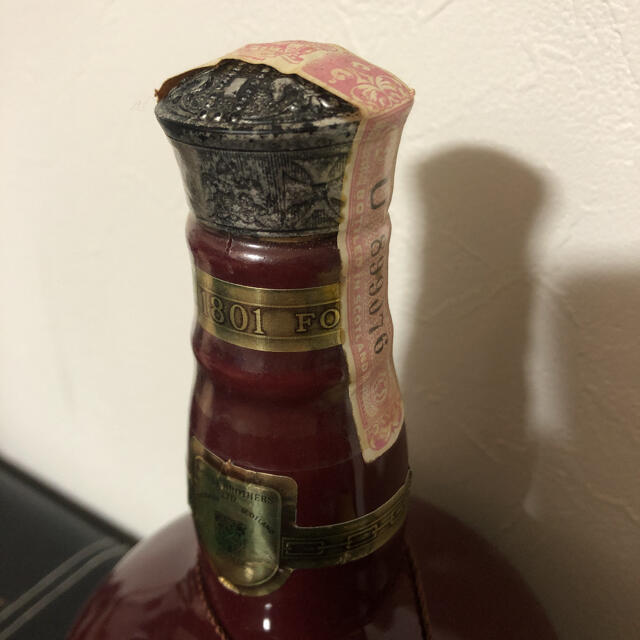 ロイヤルサルート21年赤陶器ボトル 古酒 ロイヤルサルート21年赤陶器ボトル 古酒