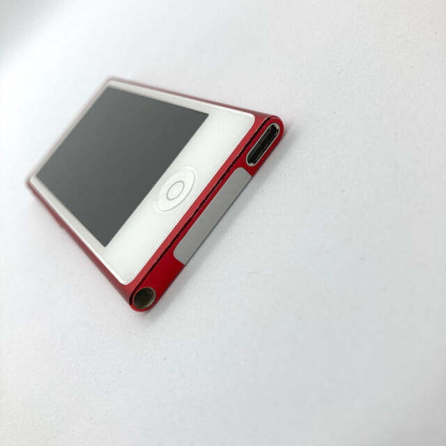 Apple(アップル)のiPod nano 第7世代(PRODUCT)RED 16GB MD744J/A スマホ/家電/カメラのオーディオ機器(ポータブルプレーヤー)の商品写真