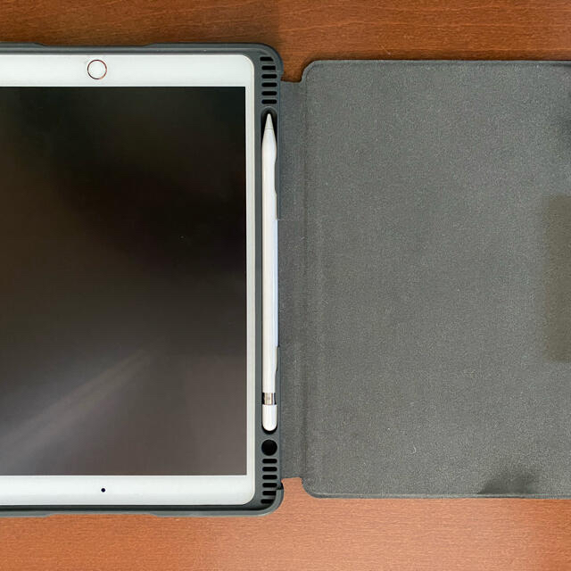 iPad Air3 ゴールド　箱・付属品有　ケース付　Apple Pencil付