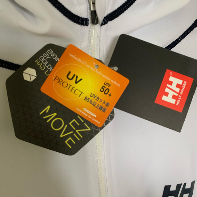 HELLY HANSEN(ヘリーハンセン)の新品　ヘリーハンセン　ラッシュガード　XL メンズの水着/浴衣(水着)の商品写真