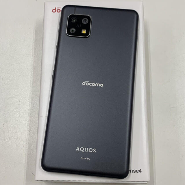 NTTdocomo(エヌティティドコモ)のドコモ AQUOS sense4 SH-41A ブラック SIMロック解除済 スマホ/家電/カメラのスマートフォン/携帯電話(スマートフォン本体)の商品写真