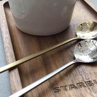 スターバックスコーヒー(Starbucks Coffee)のスターバックス　Gold & Silver スプーン 1セット(テーブル用品)