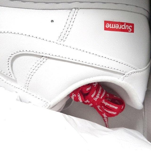 Supreme Nike Air Force 1 Low 6