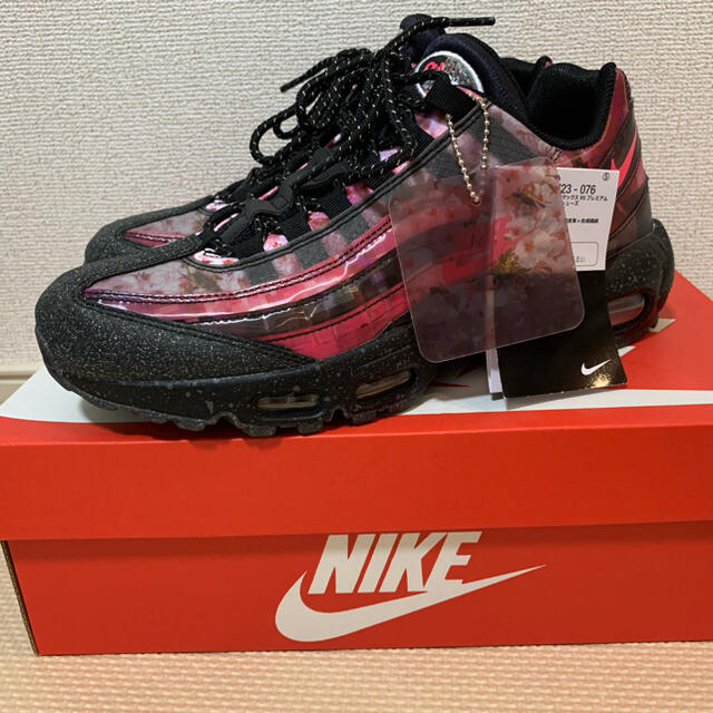 NIKE(ナイキ)のキャバリア様専用　エアマックス95 プレミアム　CHERRY BLOSSOM メンズの靴/シューズ(スニーカー)の商品写真